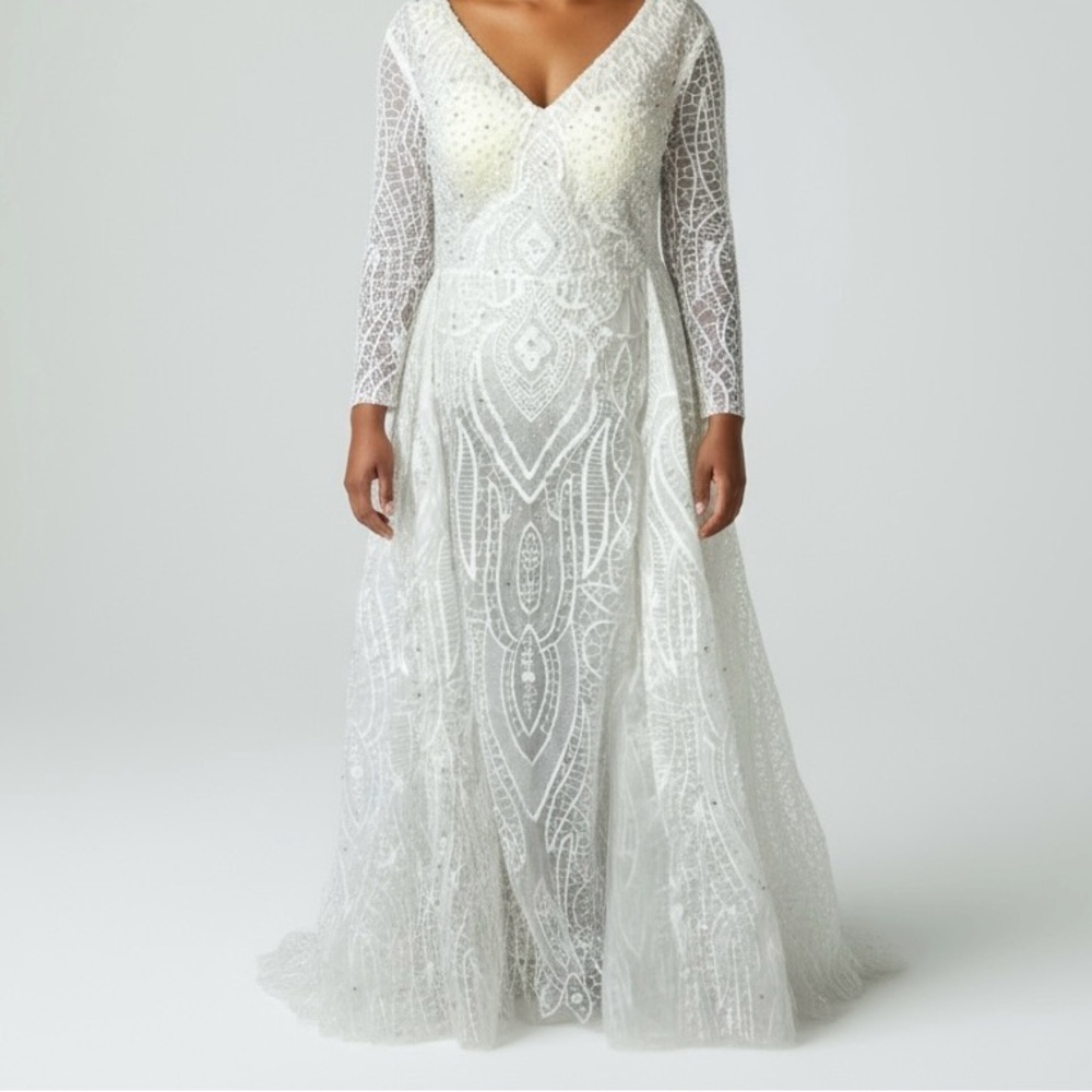 Sheer Wedding Gown Embroidered Mesh Lace w/Feathers & Detachable Skirt Size 14